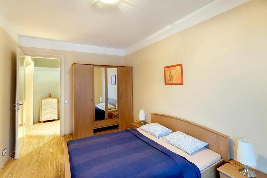 Luxury Apartment River Diamond Residence Prága Kültér fotó