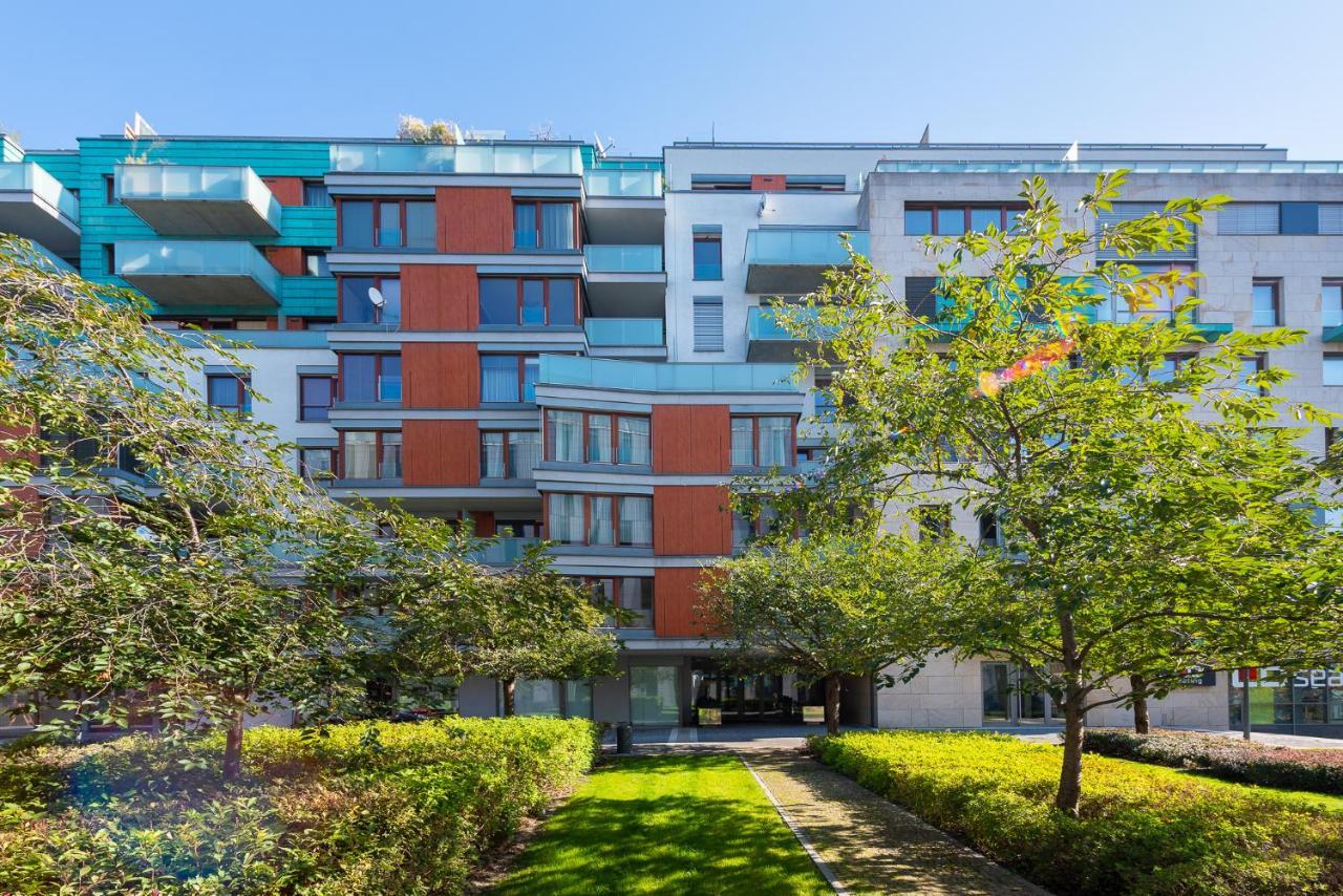 Luxury Apartment River Diamond Residence Prága Kültér fotó